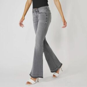 KanCan Heidi Mid Rise Flare Light Gray Released Hem Jeans Size 13/30